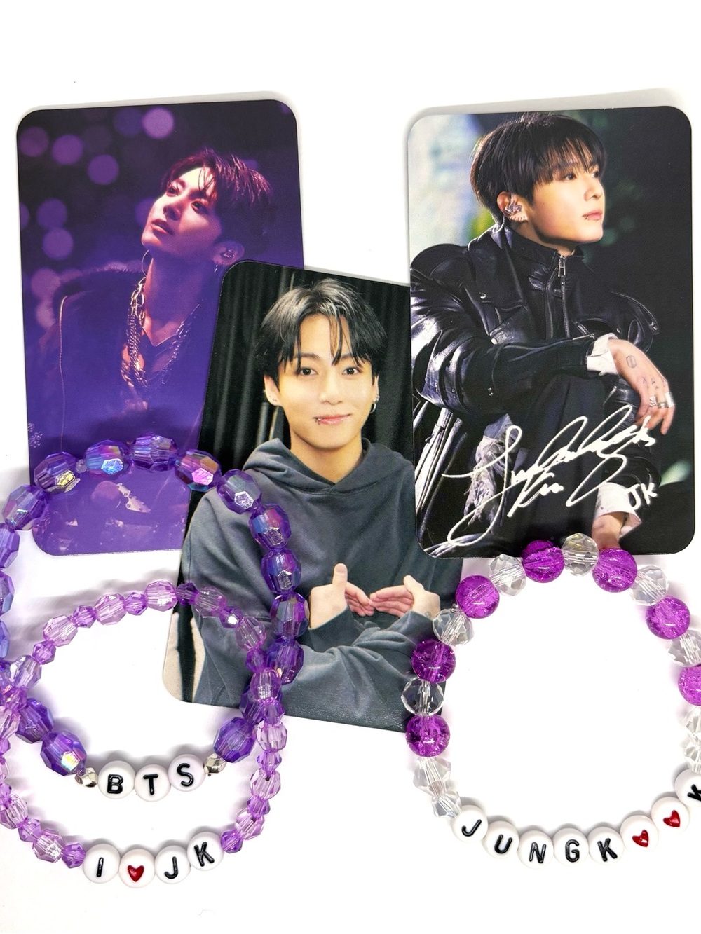 (6pcs) BTS JUNGKOOK BIAS PURPLE BRACELET AND PHOTOCARD BUNDLE